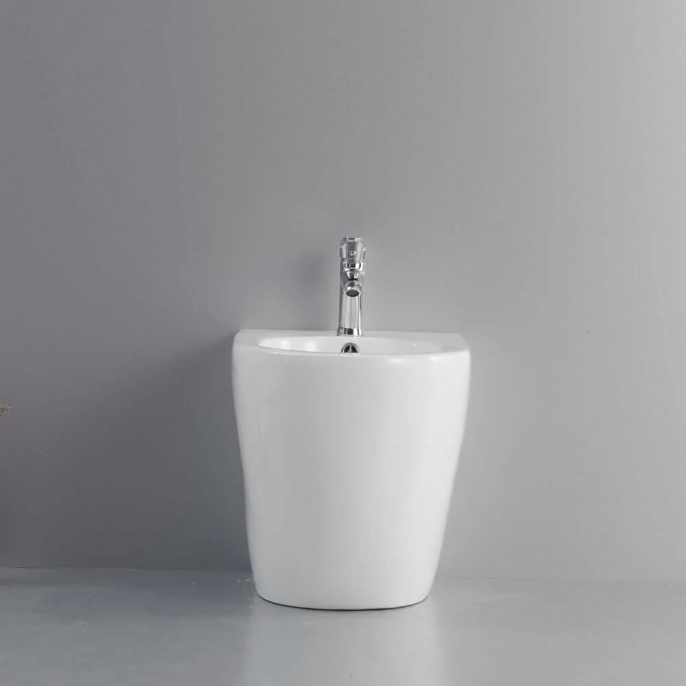 ARIES | Bidet a terra filo muro