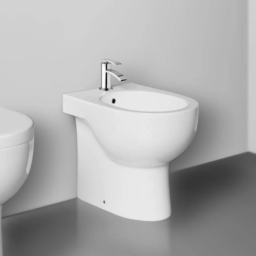 LARA | Bidet filo parete  in ceramica bianca
