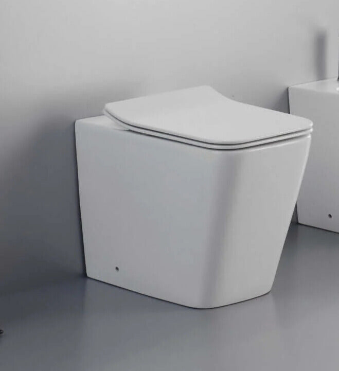 ZODIAC | WC a terra filo muro con tecnologia rimless